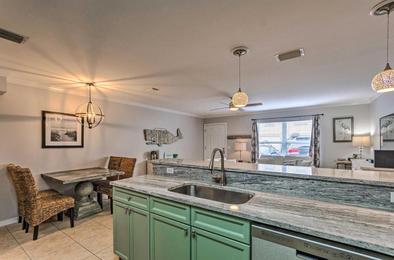 Beautiful Townhome Steps From Miramar Beach! Ντέστιν Εξωτερικό φωτογραφία